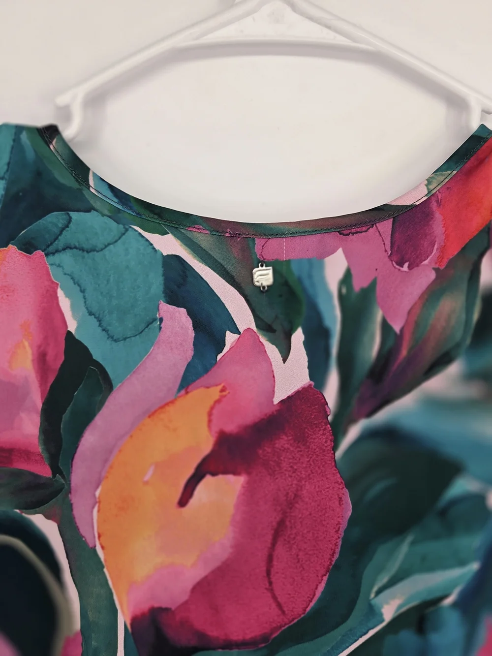 Fabletics EcoSatin Pajama Set - Painted Tulips Floral (2-Piece) Size Small